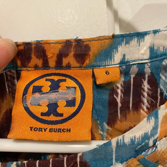 🌷Tory Burch Blue and Orange Pleated Blouse with 3/4 Sleeves - Picture 3 of 6